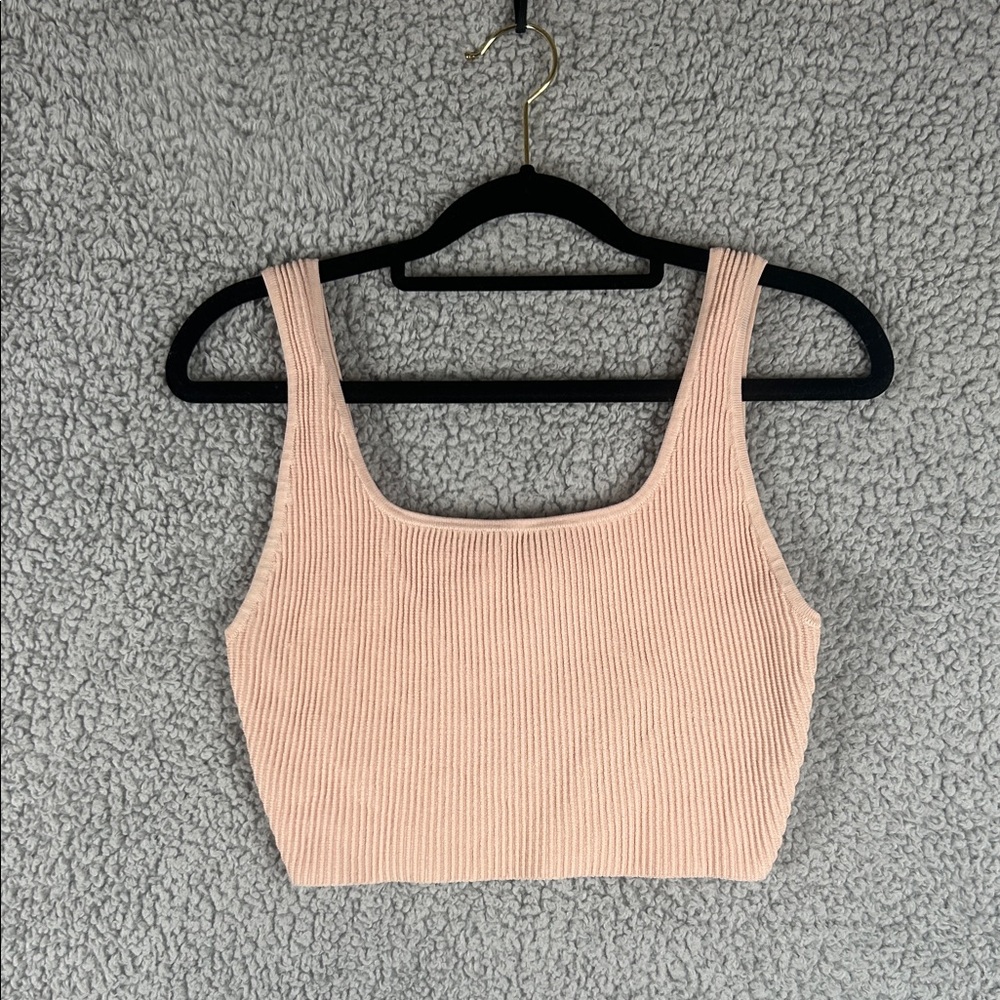 Babaton Crop Tank Top Light Pink Sleeveless Ribbed Stretchy Size S
